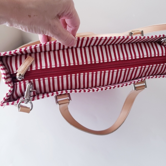 Vintage Guess Red and White Striped Tote Bag - Picture 8 of 16